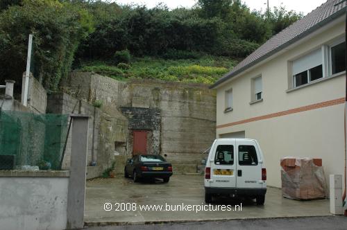 © bunkerpictures - Main entrance Kahl-Burg